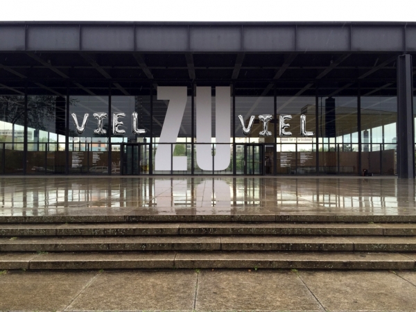 KLEINE KAPITALISMUSSTUDIE I, Neue Nationalgalerie, Berlin 2015